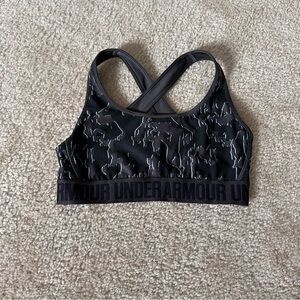 NWOT Women’s Under Armour Compression Sports Bra!